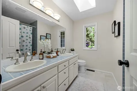 8412 E Meadow Lake Drive Snohomish WA 98290
