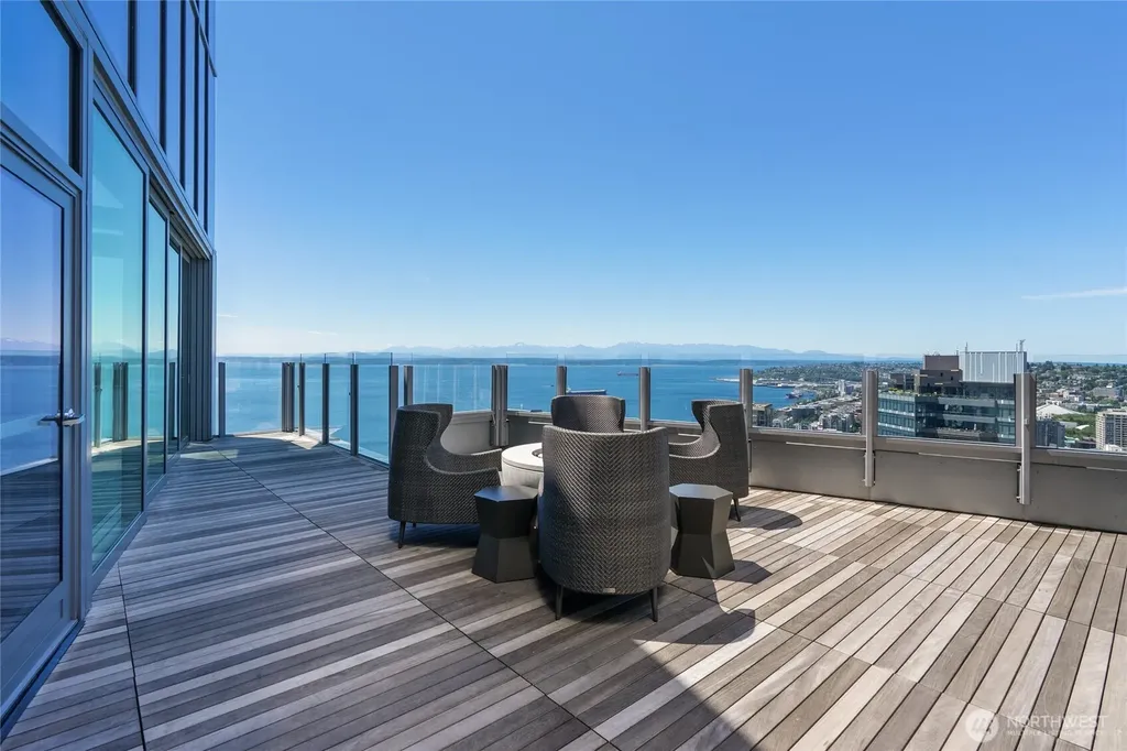 121 Stewart Street Seattle WA 98101