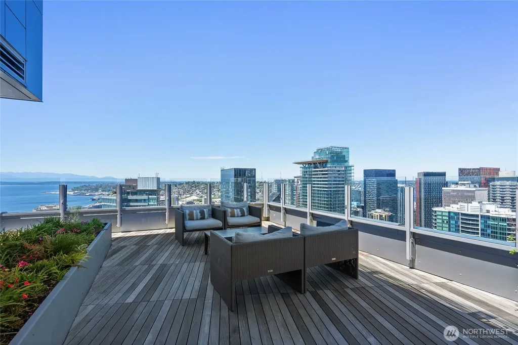 121 Stewart Street Seattle WA 98101