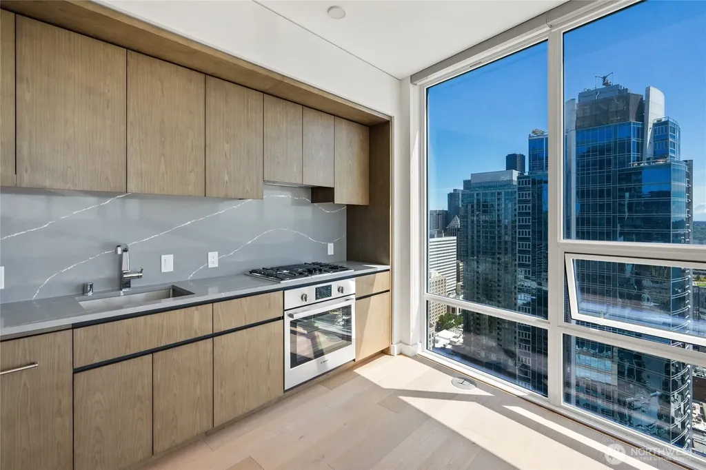 121 Stewart Street Seattle WA 98101