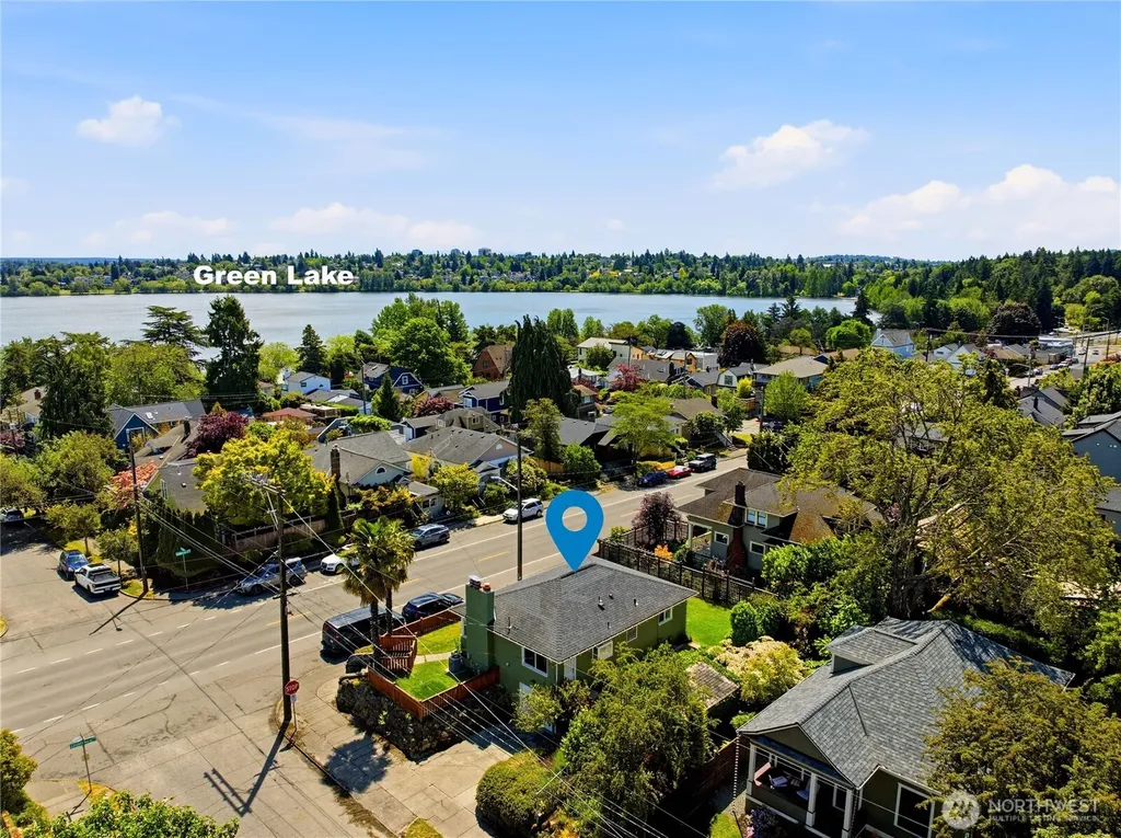 6825 Linden Avenue N Seattle WA 98103