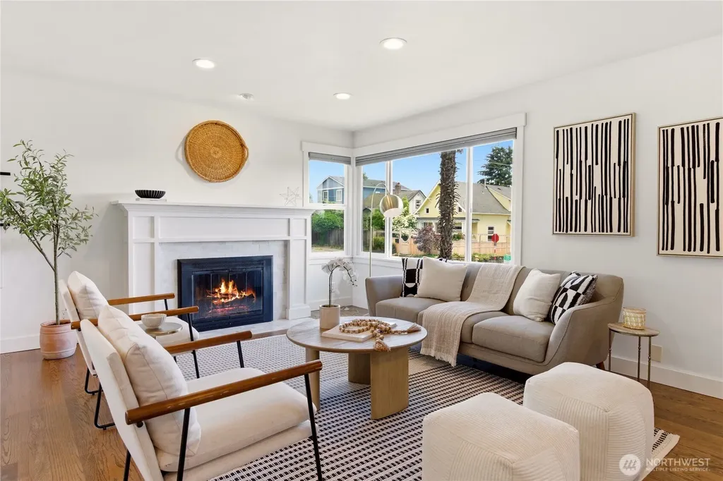 6825 Linden Avenue N Seattle WA 98103