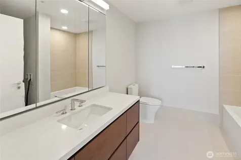 121 Stewart Street Seattle WA 98101