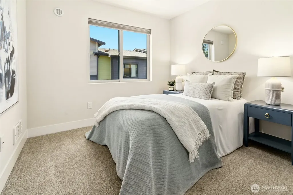 537 Glacier Walk SE Sammamish WA 98074