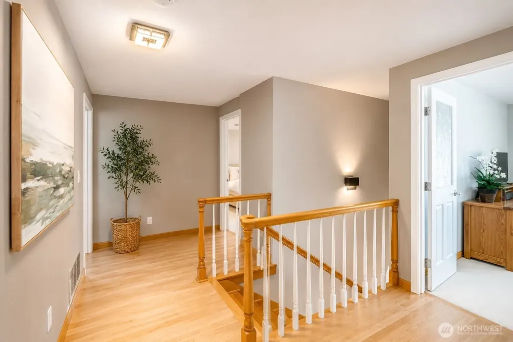 8614 Zircon Drive SW Lakewood WA 98498