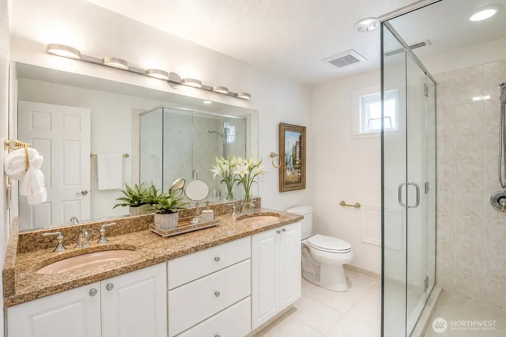 8614 Zircon Drive SW Lakewood WA 98498
