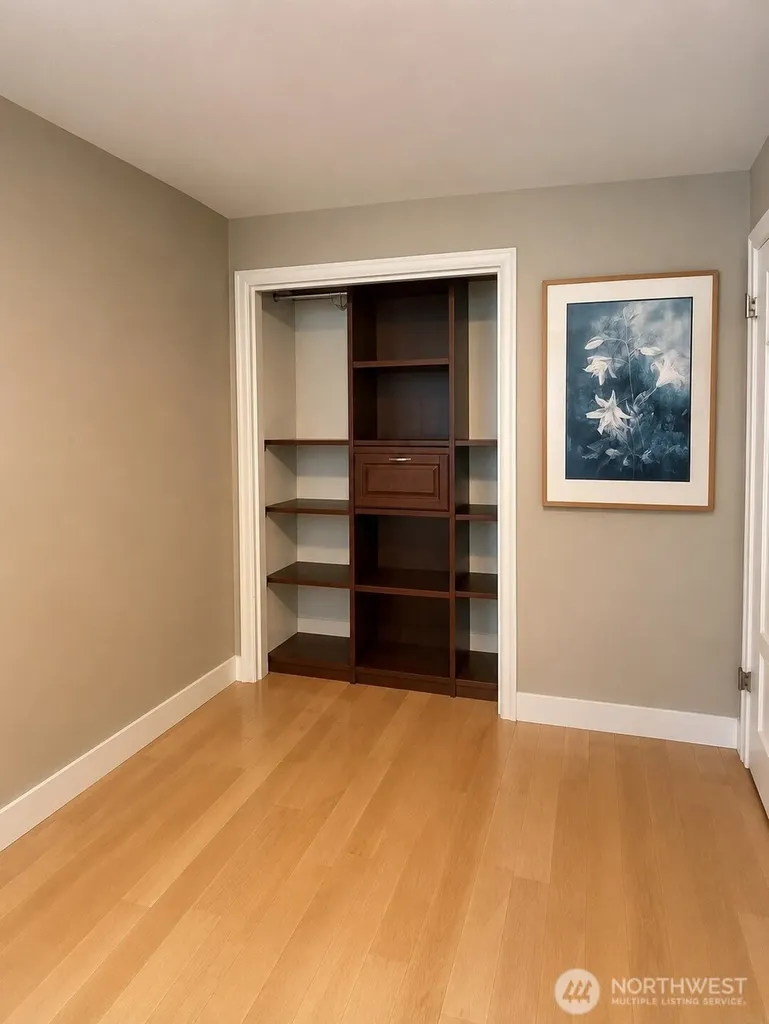 8614 Zircon Drive SW Lakewood WA 98498