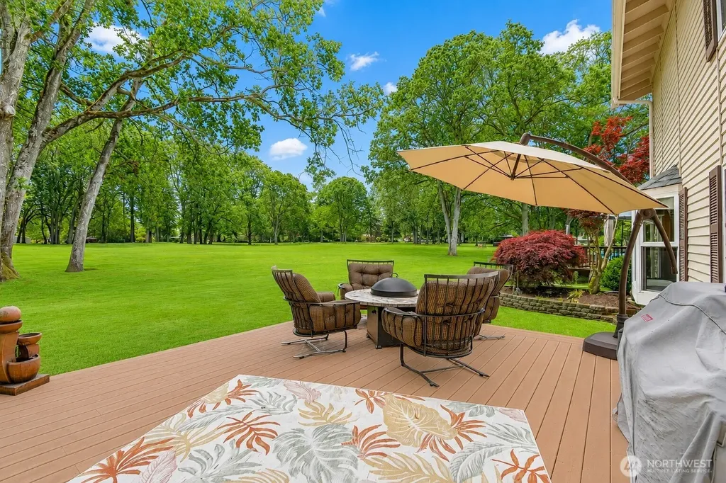 8614 Zircon Drive SW Lakewood WA 98498
