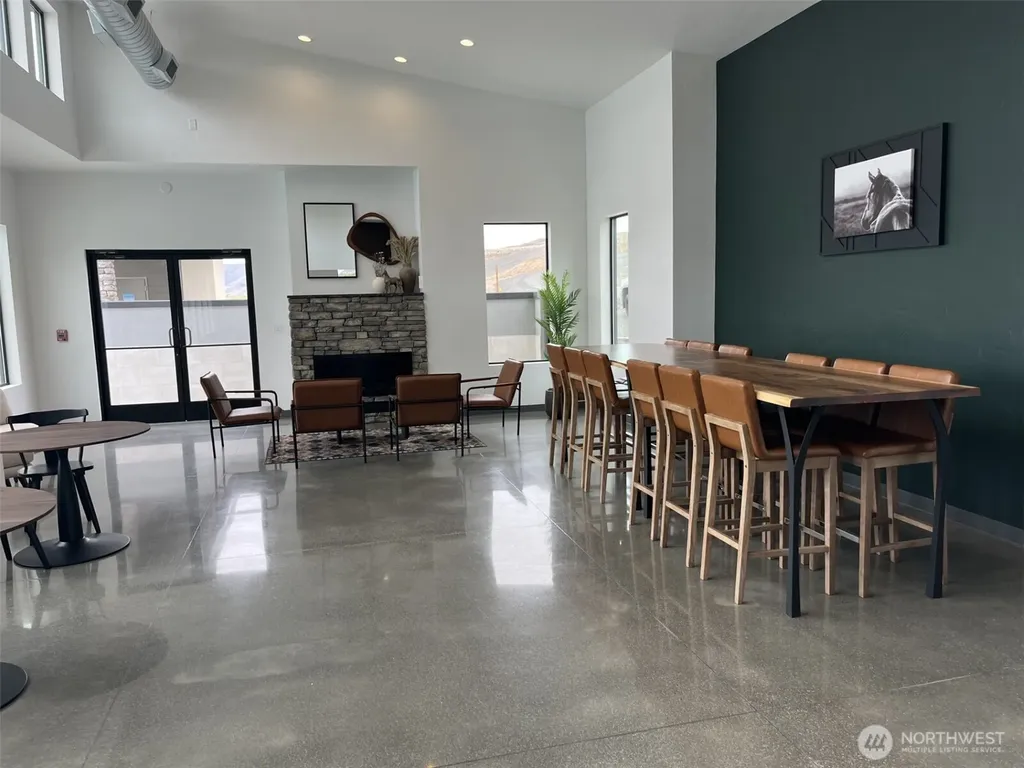 41 Basin Pointe Loop Vantage WA 98926