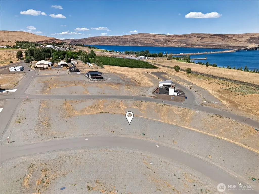 41 Basin Pointe Loop Vantage WA 98926