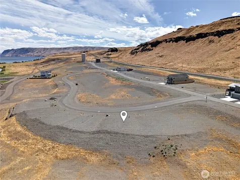 41 Basin Pointe Loop Vantage WA 98926