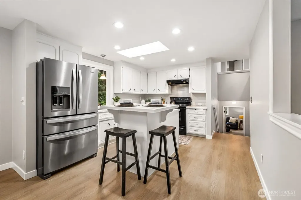 26055 SE 152 Street Issaquah WA 98027