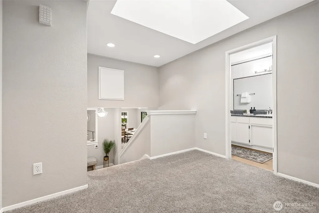 26055 SE 152 Street Issaquah WA 98027