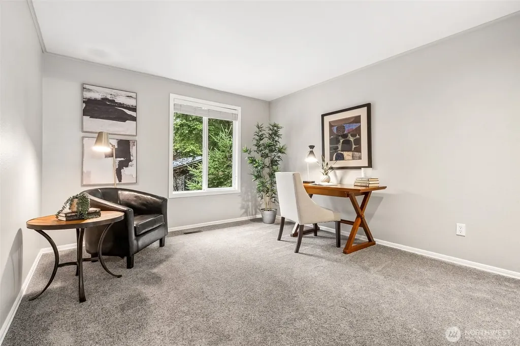 26055 SE 152 Street Issaquah WA 98027
