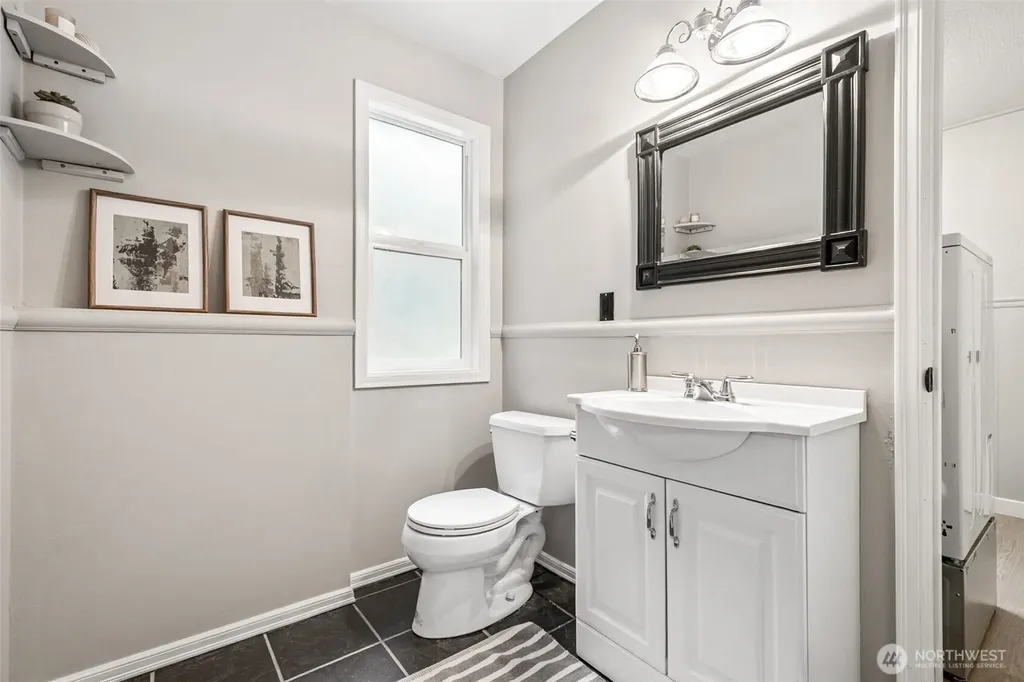 26055 SE 152 Street Issaquah WA 98027