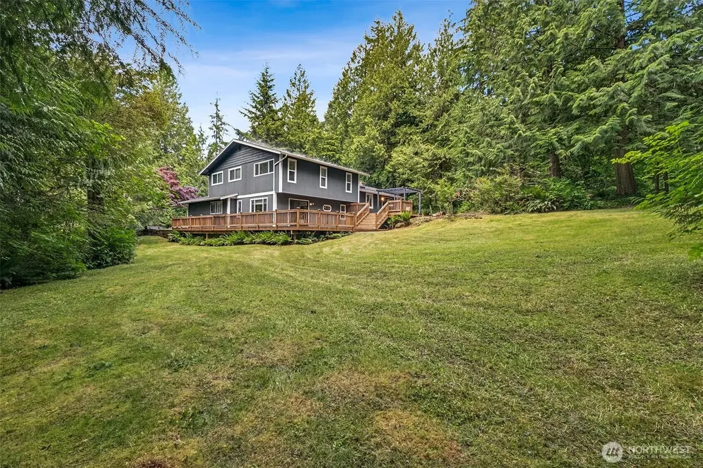 26055 SE 152 Street Issaquah WA 98027