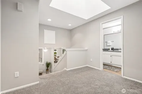 26055 SE 152 Street Issaquah WA 98027
