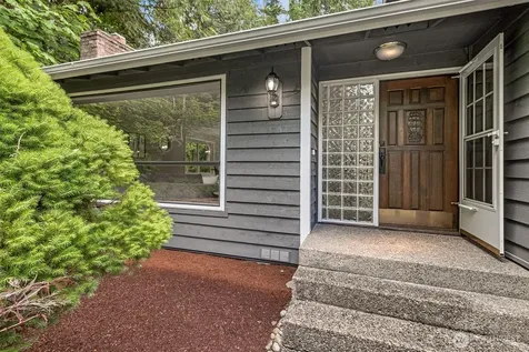 26055 SE 152 Street Issaquah WA 98027