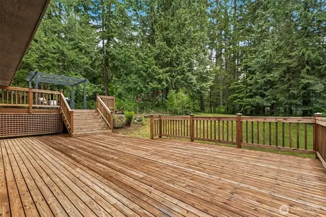 26055 SE 152 Street Issaquah WA 98027