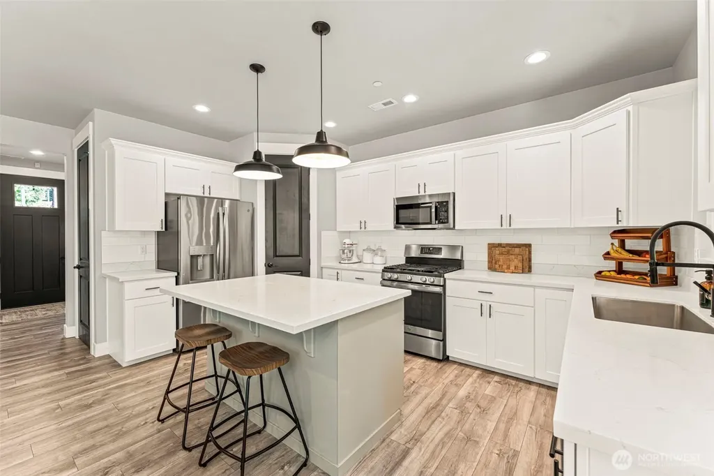 22314 58th E Spanaway WA 98387