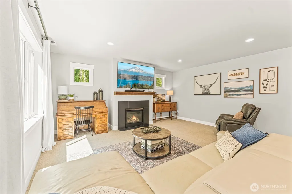 22314 58th E Spanaway WA 98387
