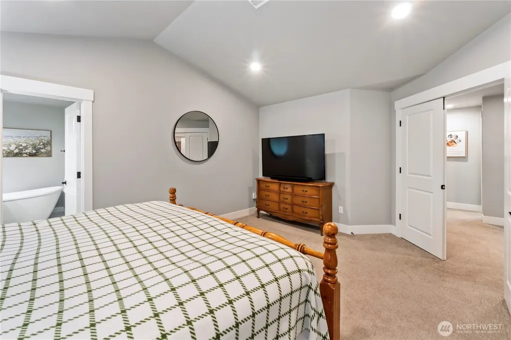 22314 58th E Spanaway WA 98387