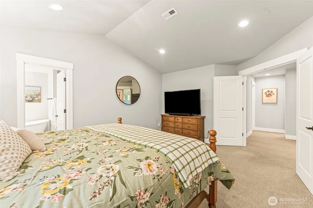 22314 58th E Spanaway WA 98387