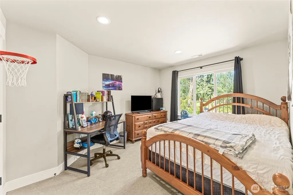22314 58th E Spanaway WA 98387