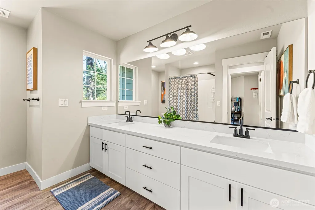 22314 58th E Spanaway WA 98387