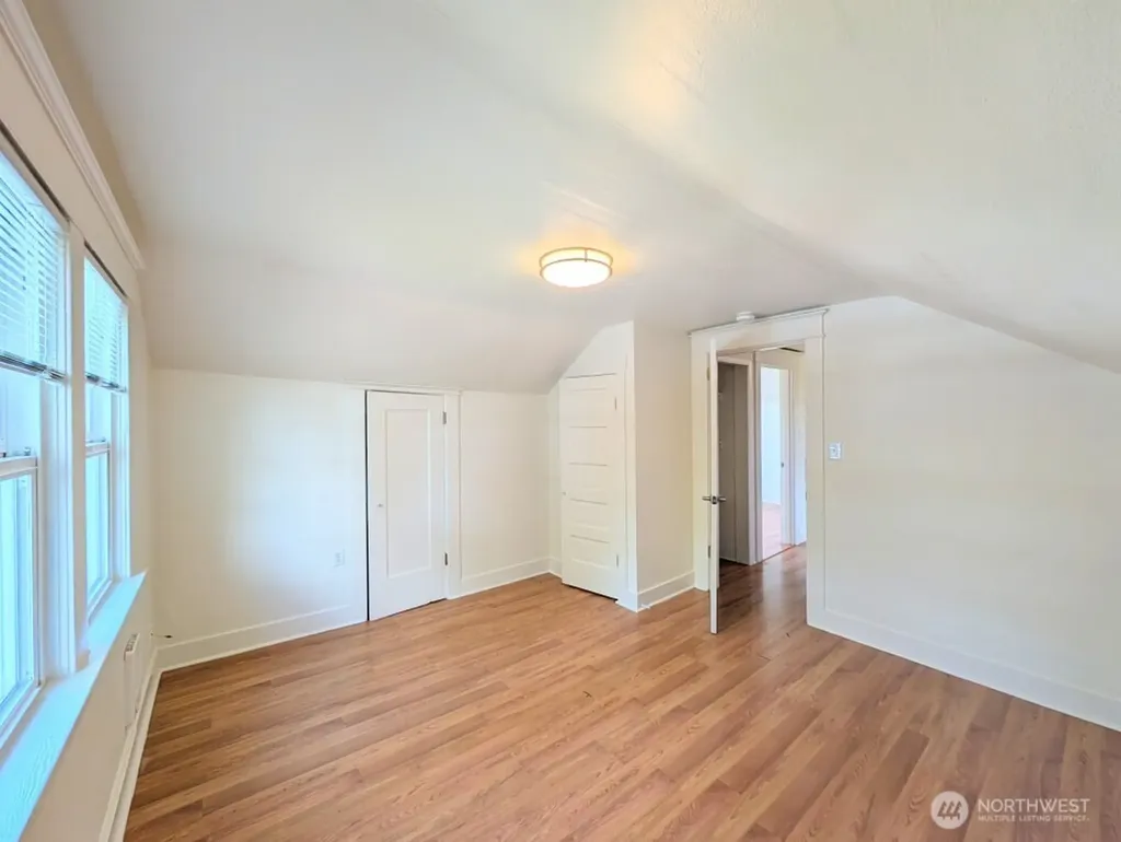 1022 Oakes Avenue Everett WA 98201