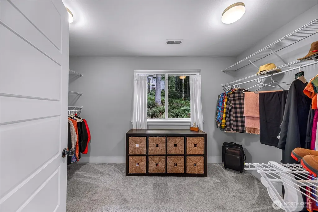 32 Hillside Place Bellingham WA 98229