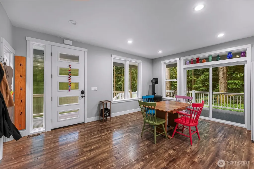 32 Hillside Place Bellingham WA 98229