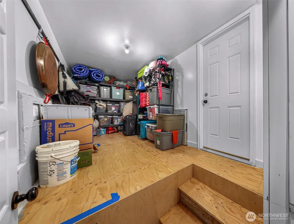 32 Hillside Place Bellingham WA 98229