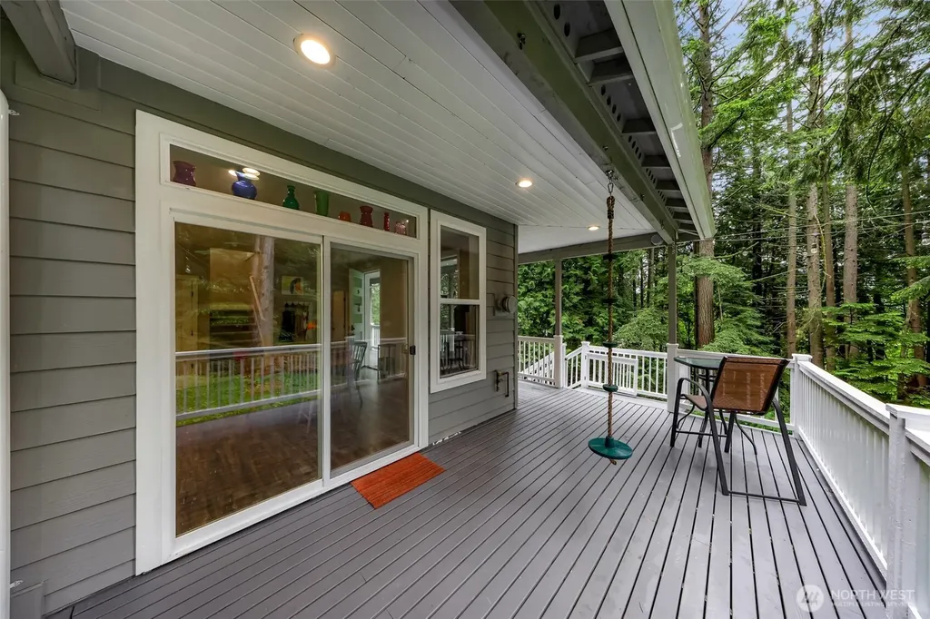 32 Hillside Place Bellingham WA 98229