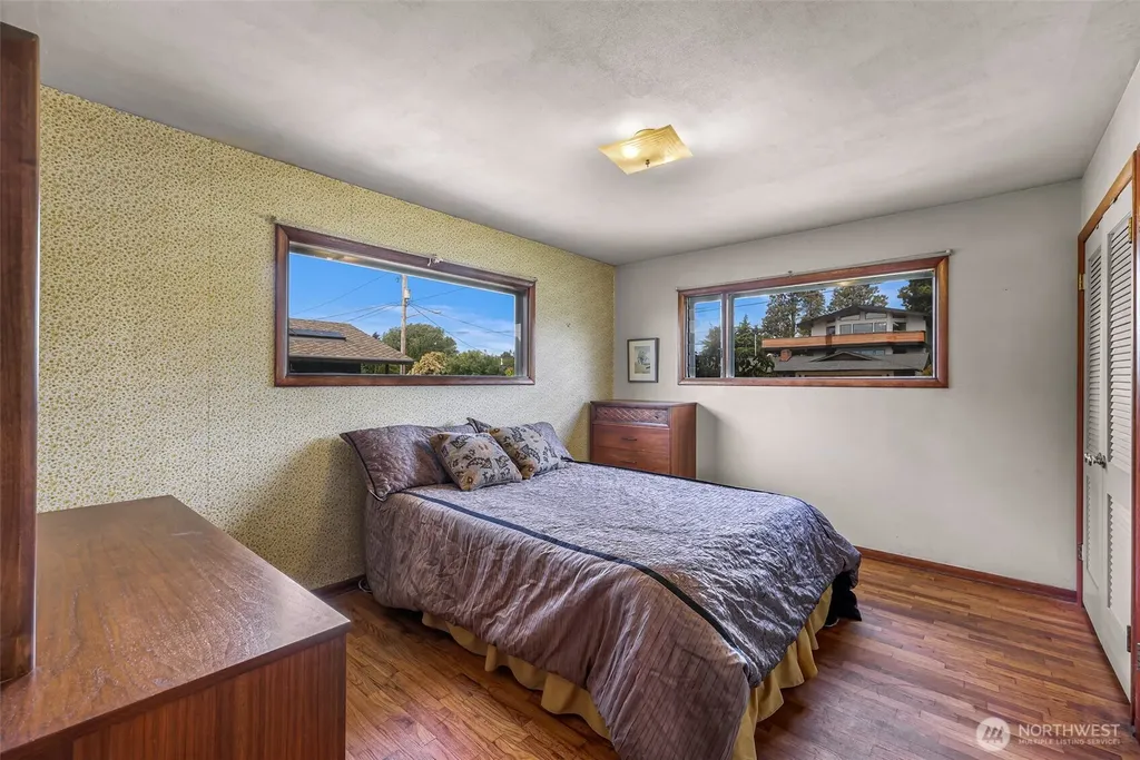 3923 Cliffside Drive Bellingham WA 98225