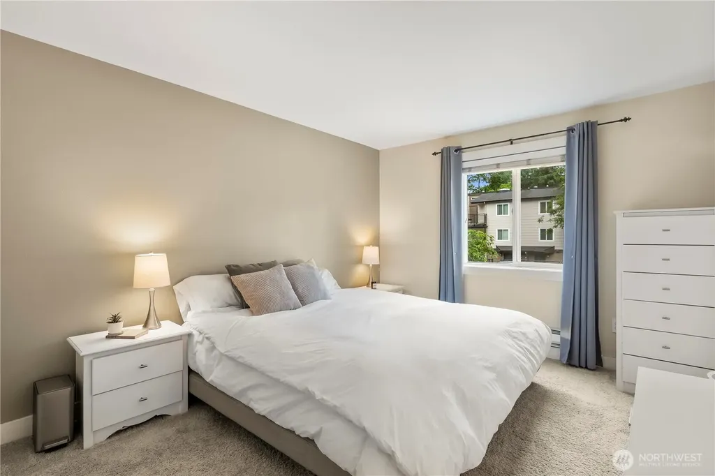 15827 NE Leary Way Redmond WA 98052