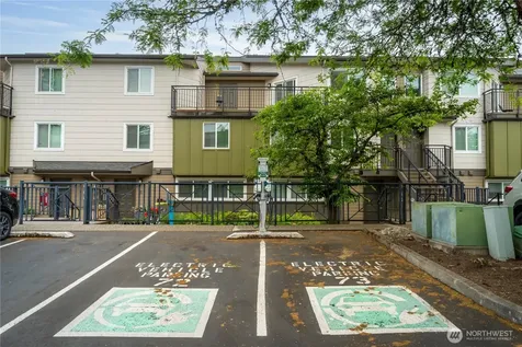 15827 NE Leary Way Redmond WA 98052