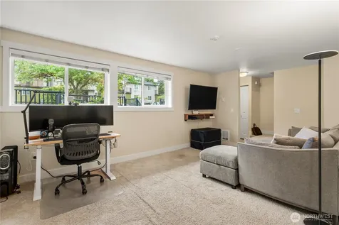 15827 NE Leary Way Redmond WA 98052