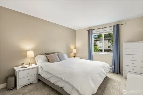 15827 NE Leary Way Redmond WA 98052