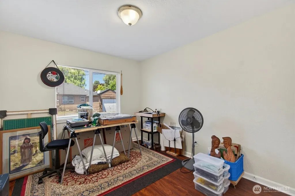 921 17th Avenue Longview WA 98632