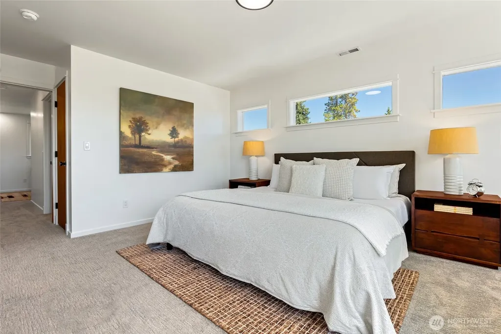 7347 19th Avenue NE Seattle WA 98115