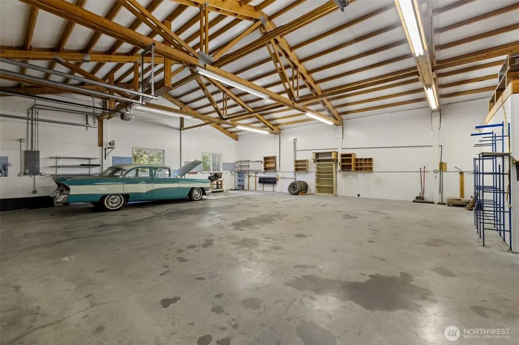 40 Marsden Road Port Angeles WA 98362