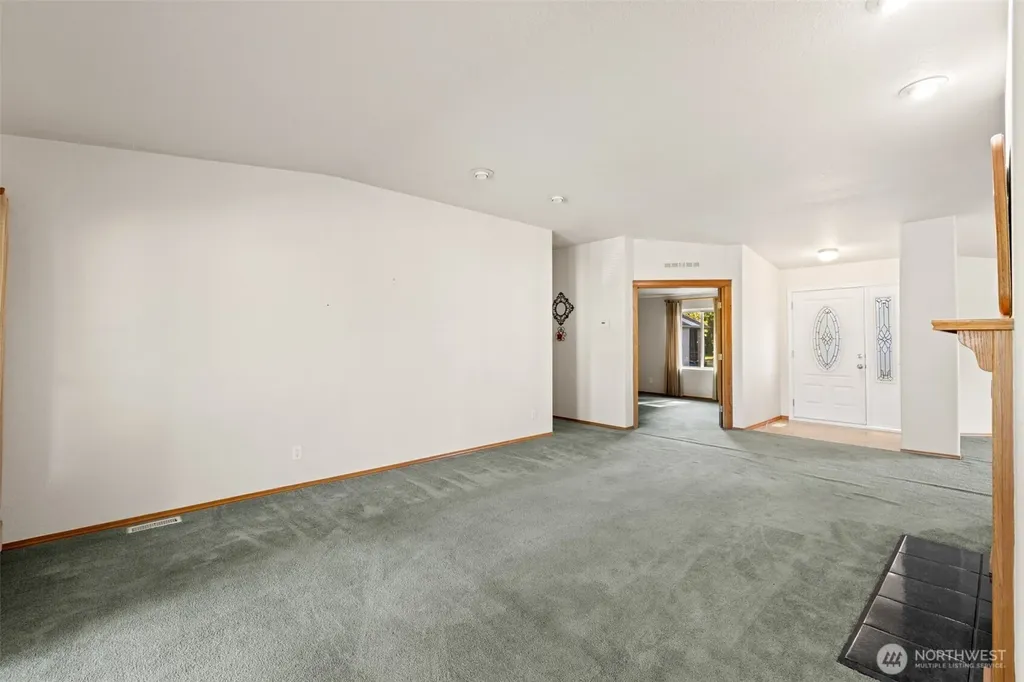 40 Marsden Road Port Angeles WA 98362