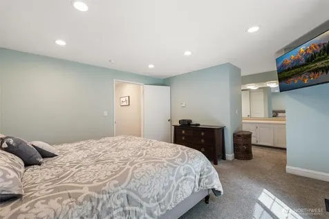 15002 SE 171st Street Renton WA 98058