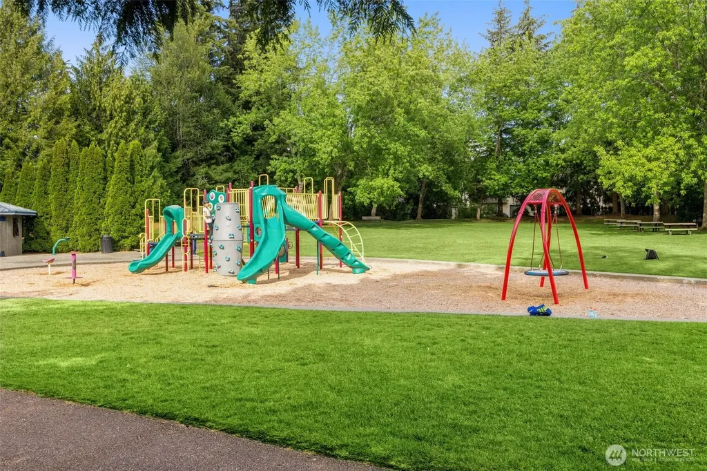 15811 Drive SE Mill Creek WA 98012
