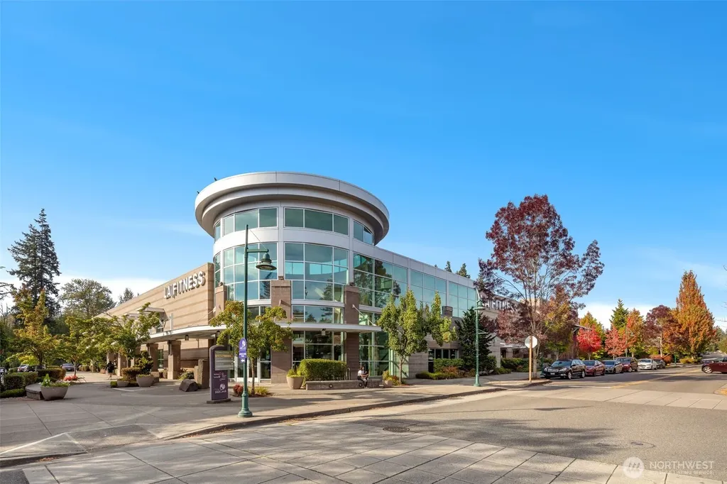 15811 Drive SE Mill Creek WA 98012