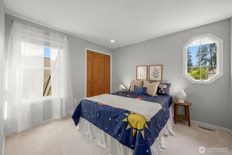 15811 Drive SE Mill Creek WA 98012