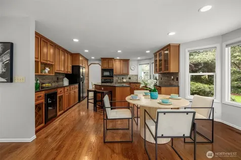 15811 Drive SE Mill Creek WA 98012