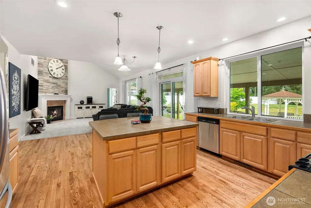 8010 Wenatchee Place NW Silverdale WA 98383