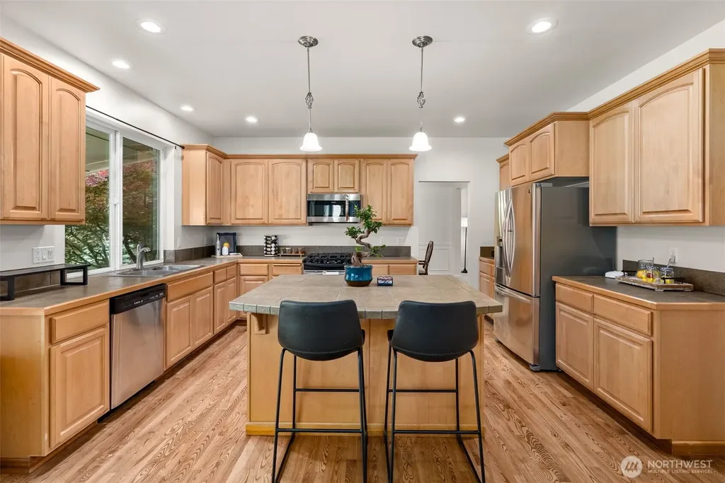 8010 Wenatchee Place NW Silverdale WA 98383